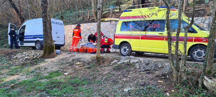 Slika /PU_KA/PU_info/2024/Spasavanje migranata 1332024.Prilisce/IMG-20240313-WA0000.jpg